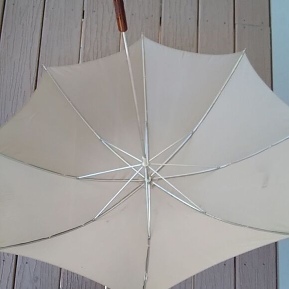 Vintage Umbrella R O C - Picture 5 of 12